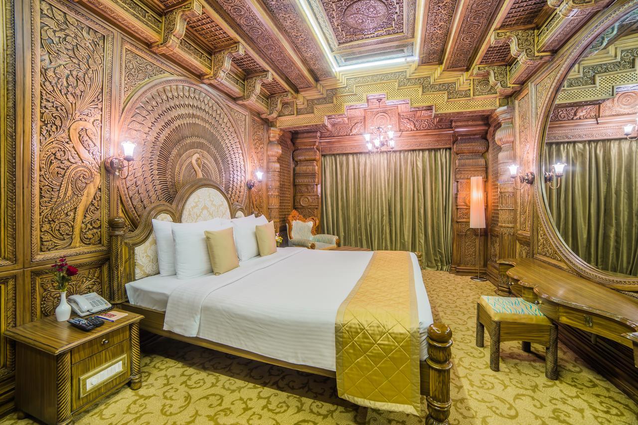 Ramoji Film City- Sitara Luxury Hotel Pedda Ambarpet Kültér fotó