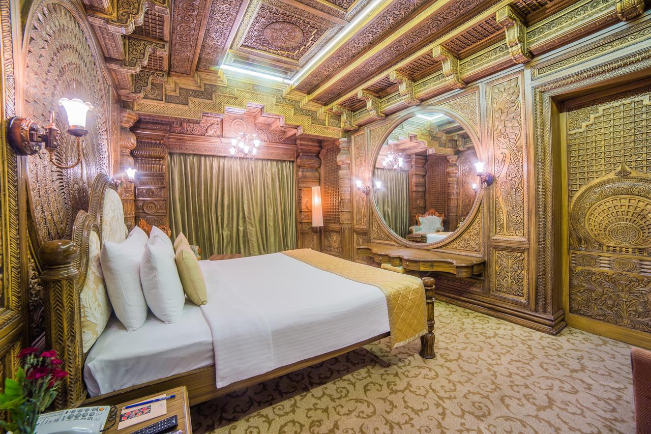 Ramoji Film City- Sitara Luxury Hotel Pedda Ambarpet Kültér fotó