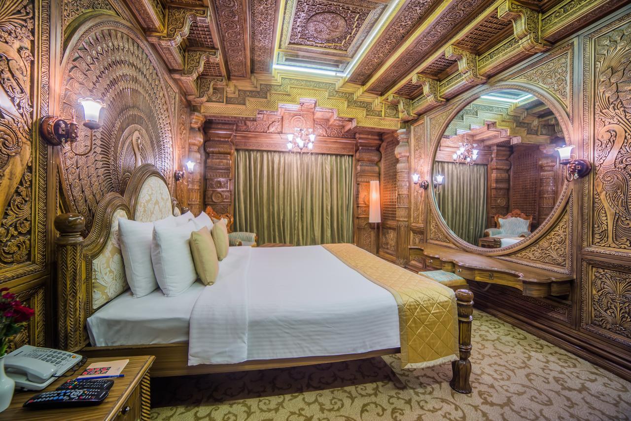 Ramoji Film City- Sitara Luxury Hotel Pedda Ambarpet Kültér fotó