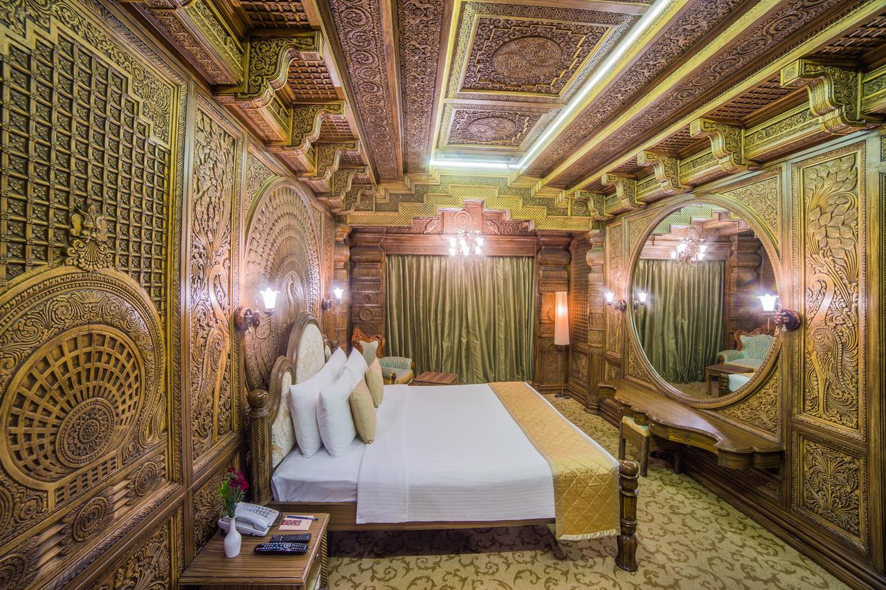 Ramoji Film City- Sitara Luxury Hotel Pedda Ambarpet Kültér fotó