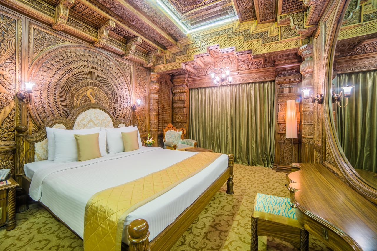Ramoji Film City- Sitara Luxury Hotel Pedda Ambarpet Kültér fotó