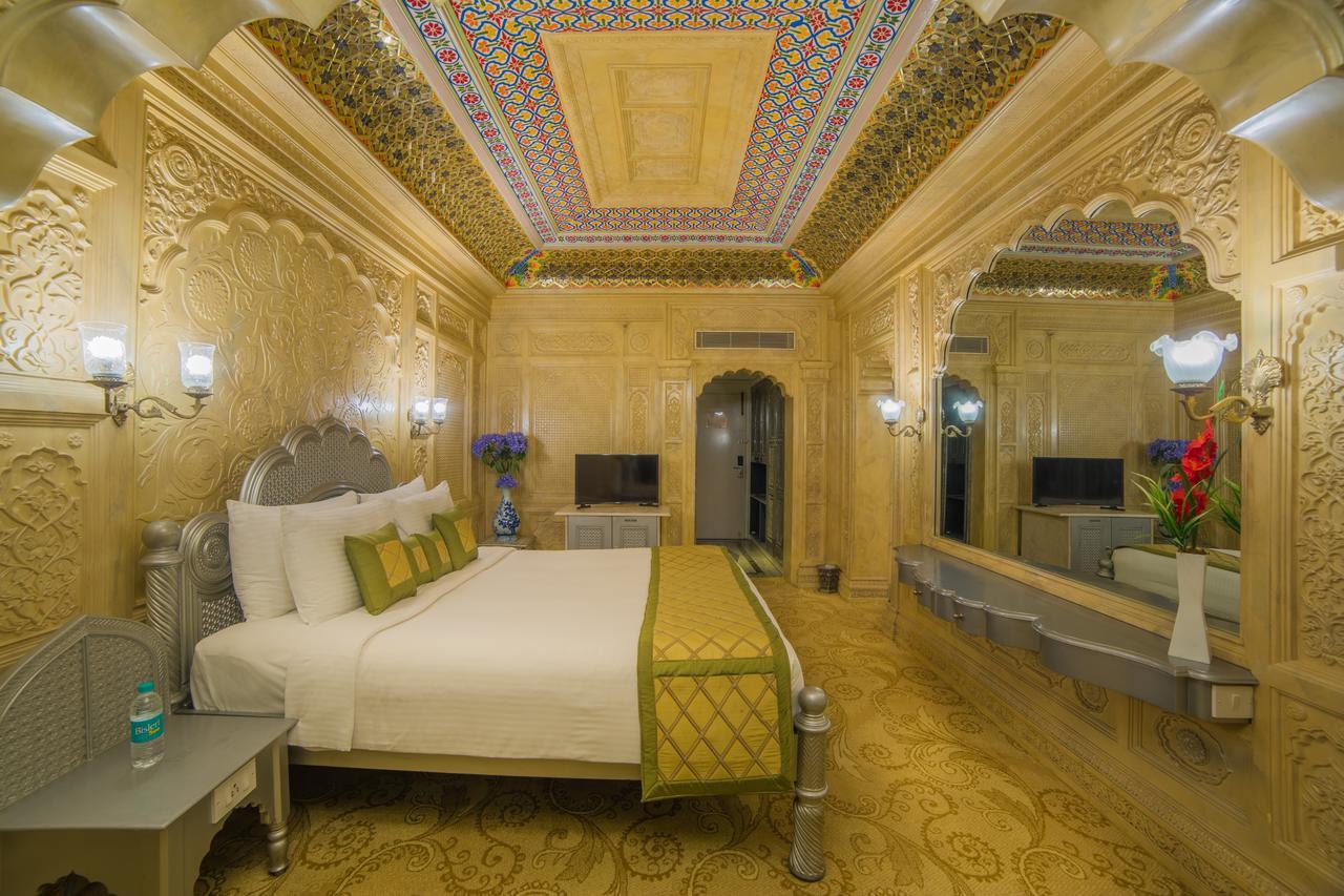 Ramoji Film City- Sitara Luxury Hotel Pedda Ambarpet Kültér fotó