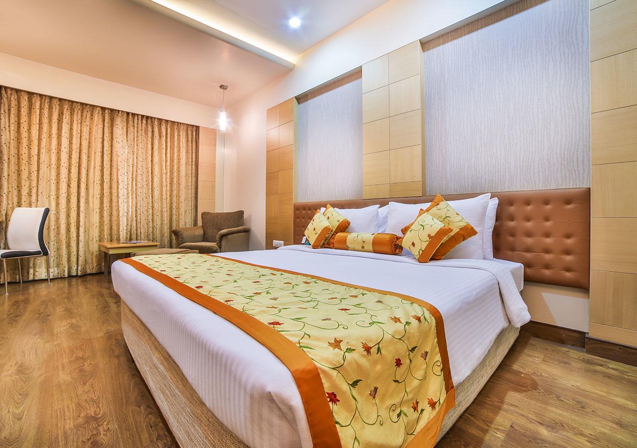 Ramoji Film City- Sitara Luxury Hotel Pedda Ambarpet Kültér fotó