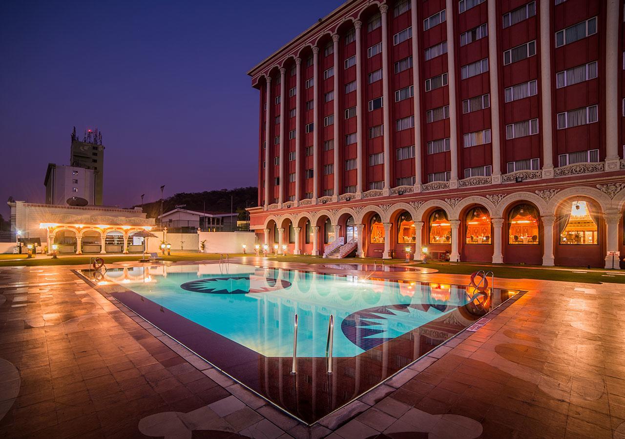 Ramoji Film City- Sitara Luxury Hotel Pedda Ambarpet Kültér fotó