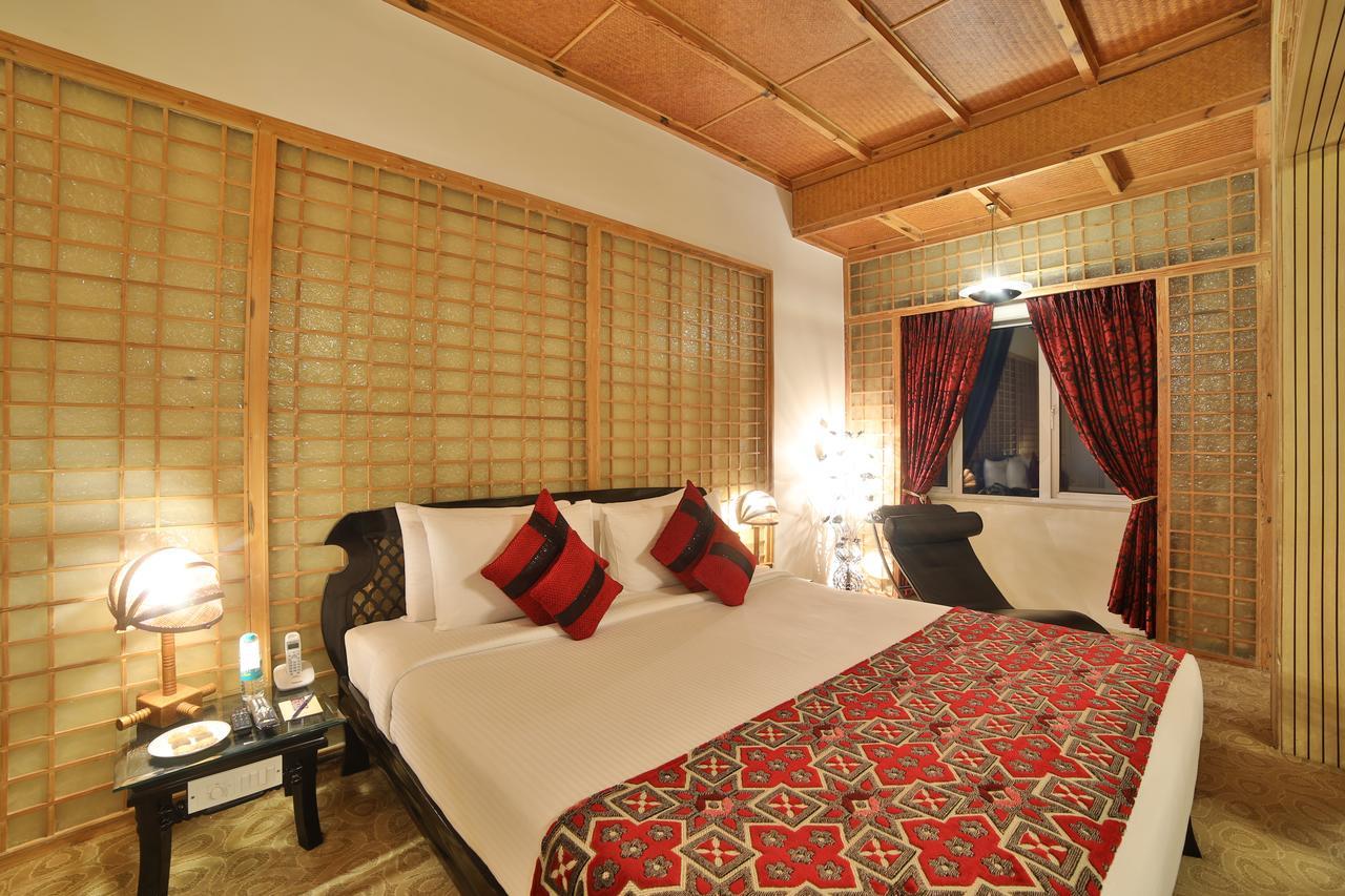 Ramoji Film City- Sitara Luxury Hotel Pedda Ambarpet Kültér fotó