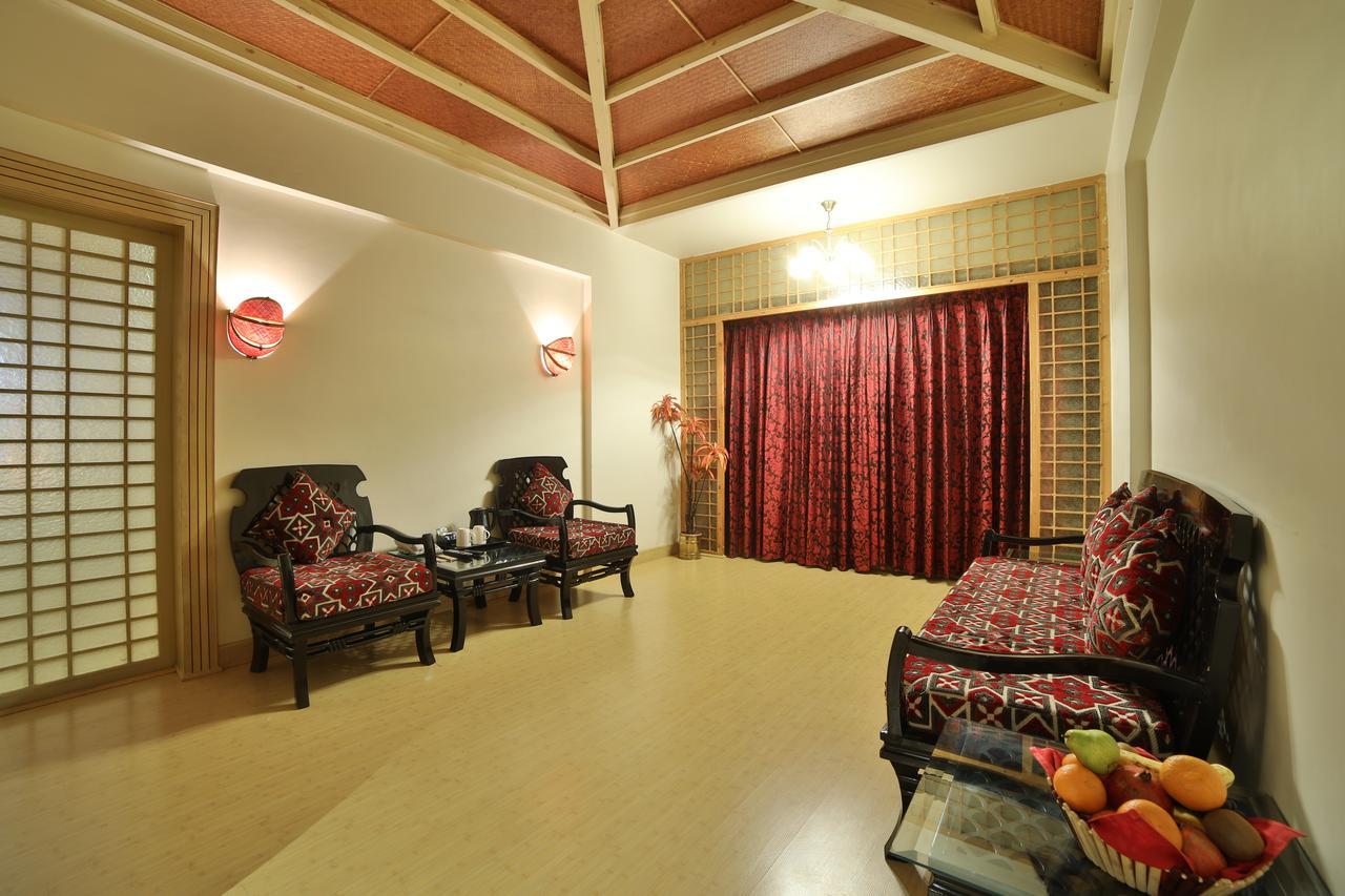 Ramoji Film City- Sitara Luxury Hotel Pedda Ambarpet Kültér fotó