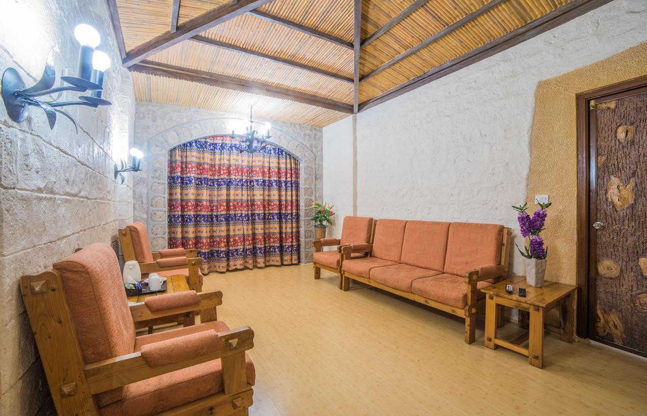 Ramoji Film City- Sitara Luxury Hotel Pedda Ambarpet Kültér fotó