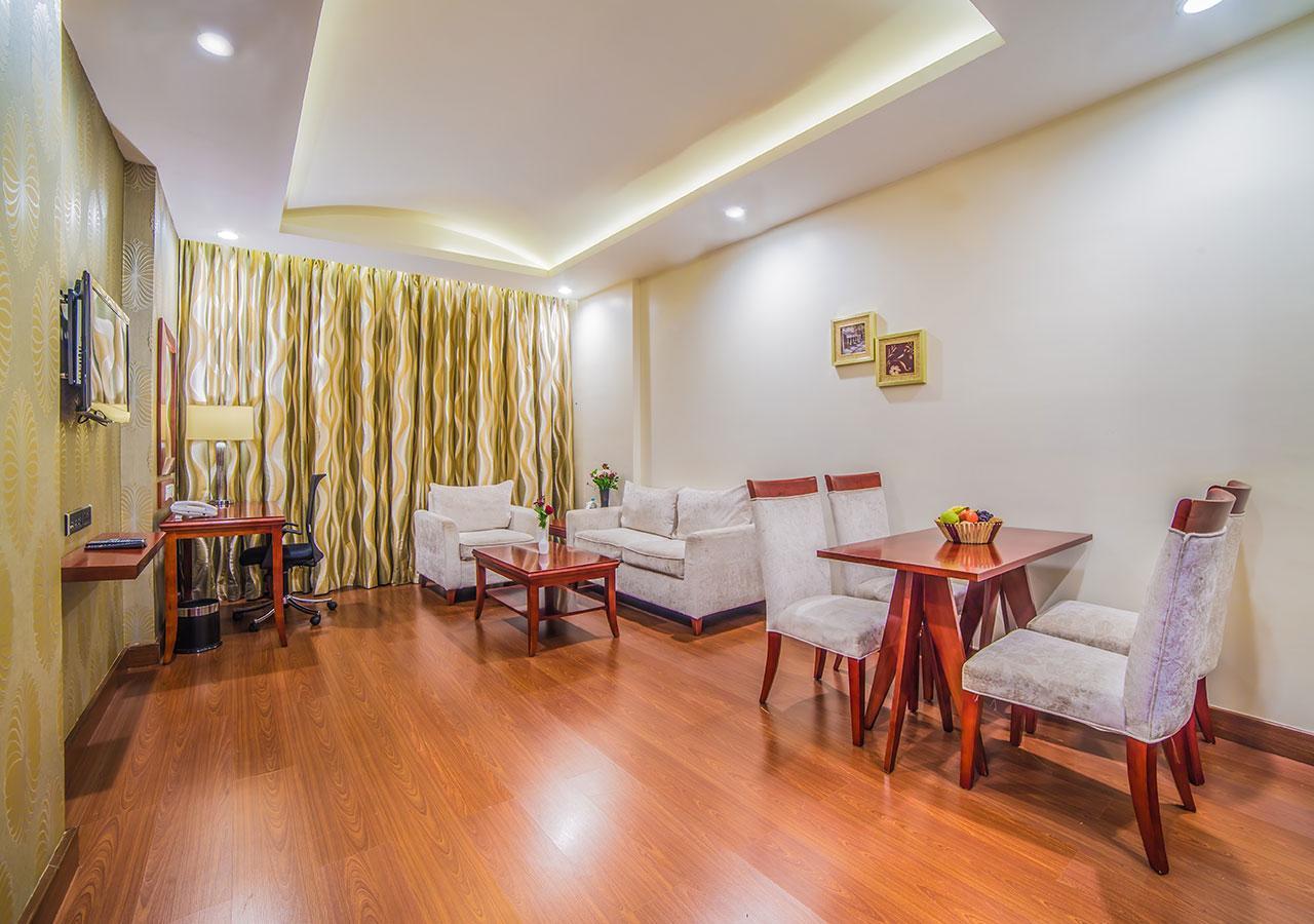 Ramoji Film City- Sitara Luxury Hotel Pedda Ambarpet Kültér fotó